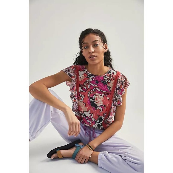 Anthropologie Conditions Apply Zofana Floral Flutter Sleeve Top Pink Medium - Picture 1 of 7